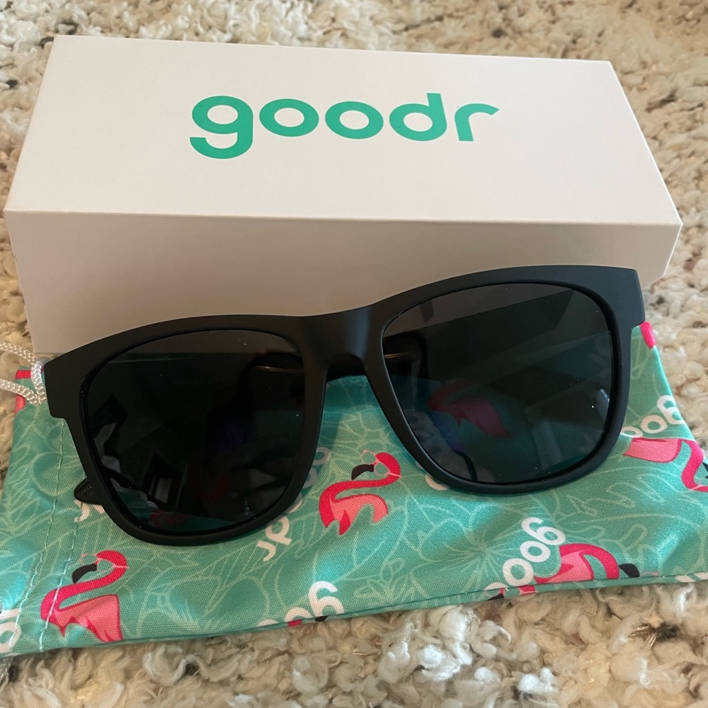 NIB Goodr BFG Hooked on Onyx sunglasses